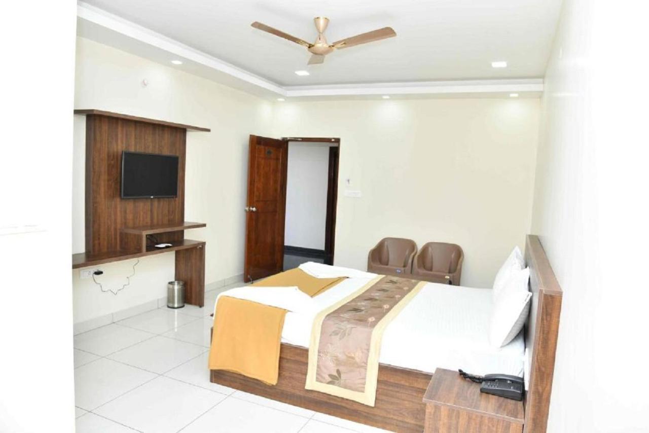 Mandya Ssr Residency酒店 外观 照片