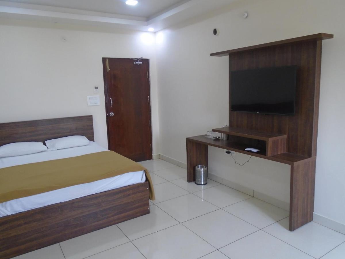 Mandya Ssr Residency酒店 外观 照片
