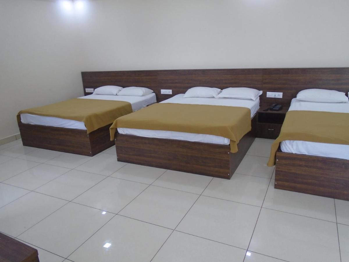 Mandya Ssr Residency酒店 外观 照片